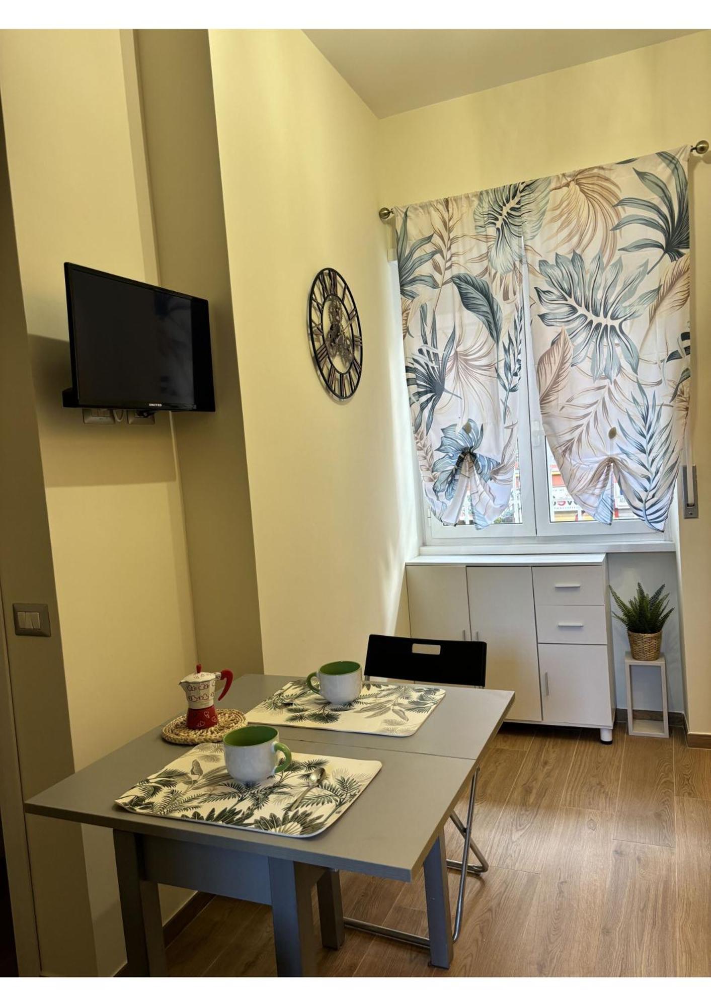 Casa Blaserna Nel Cuore Dello Shopping A Marconi E Trastevere 로마 외부 사진