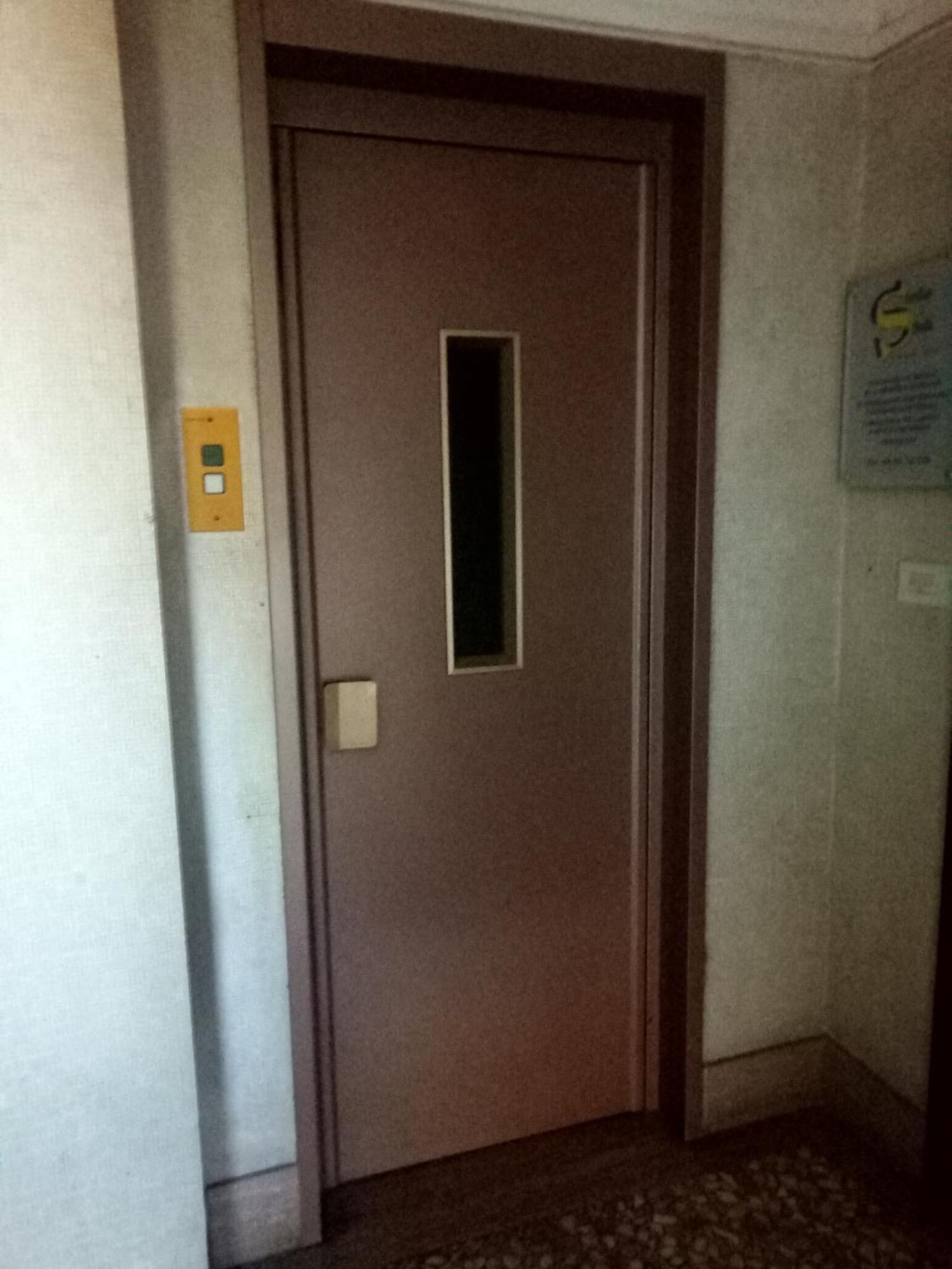 Casa Blaserna Nel Cuore Dello Shopping A Marconi E Trastevere 로마 외부 사진